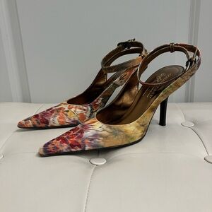 Donald Pliner Vintage Pumps